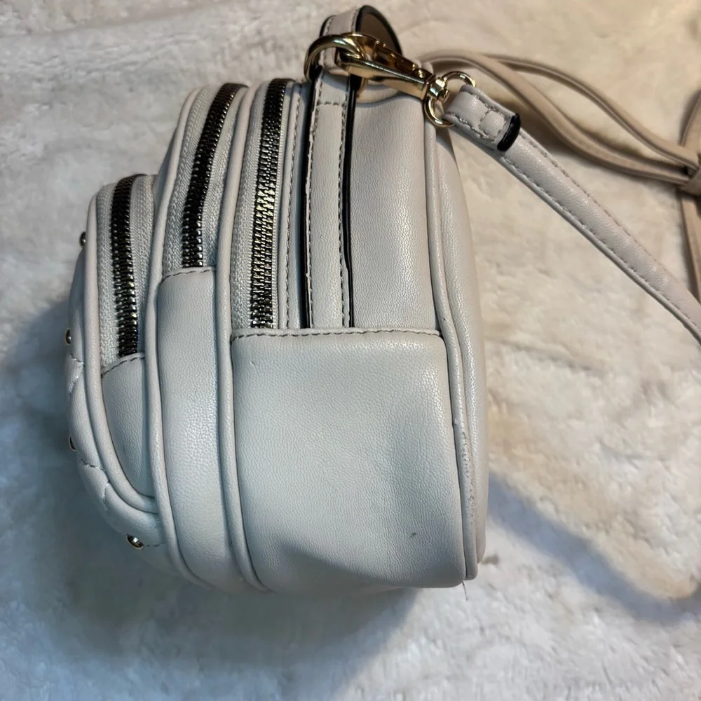 NEW Crossbody Bag Cream Taupe Quilted Gold-Tone Hardware Embellishments Backpack